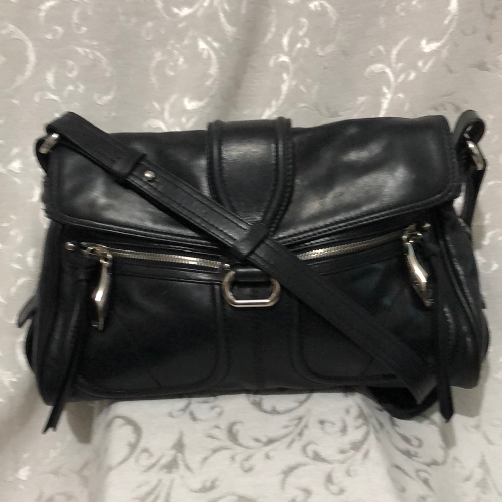 Francesco Baisia Leather Shoulder Bag.  Like new. Includes branded dust bag.